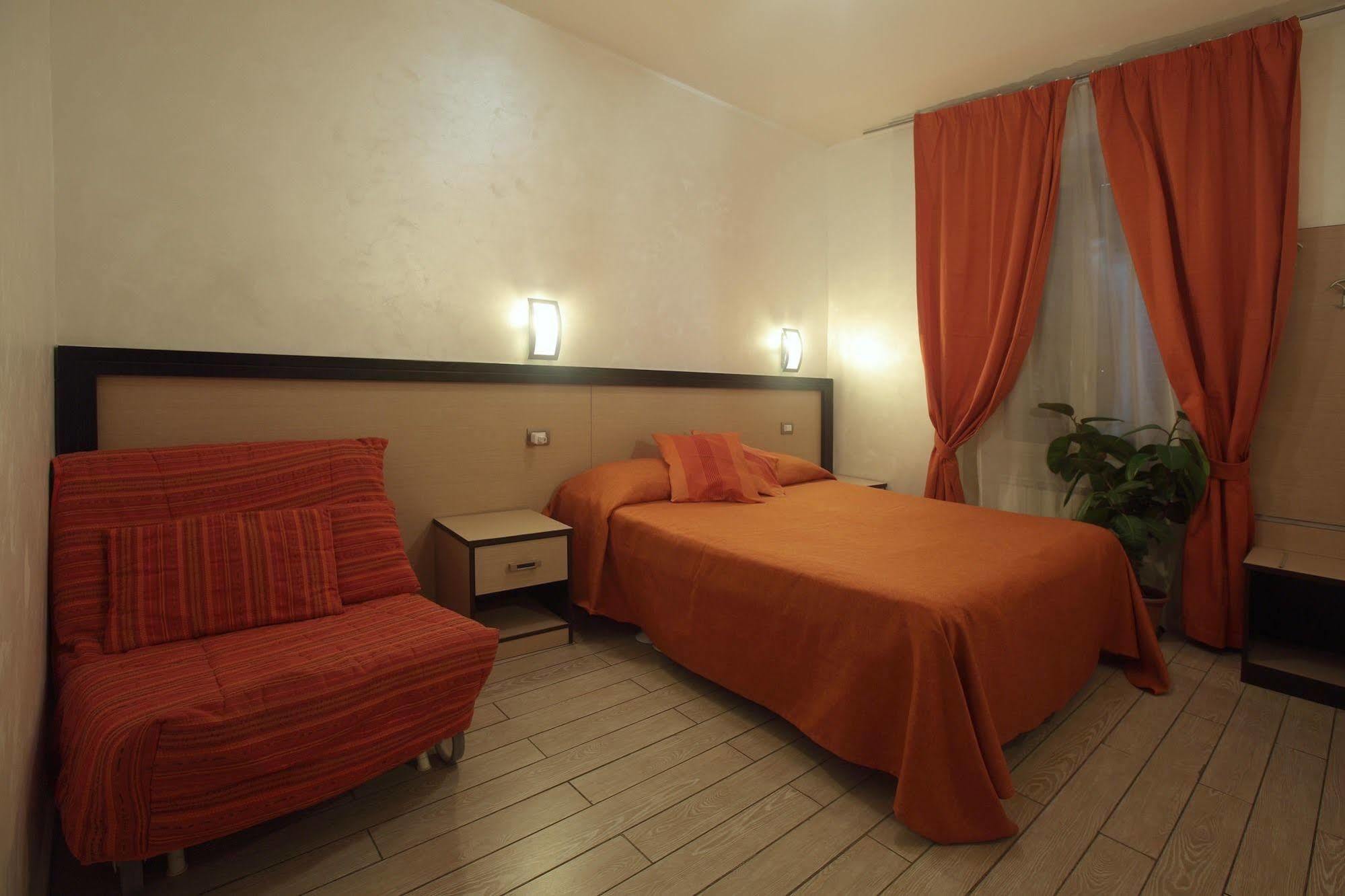 Rental In Rome 2000 Buitenkant foto